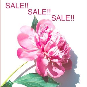 EVERYTHING MUST GO!!!!👗 👖 🧥 👠 MAKE AN OFFER 🧡